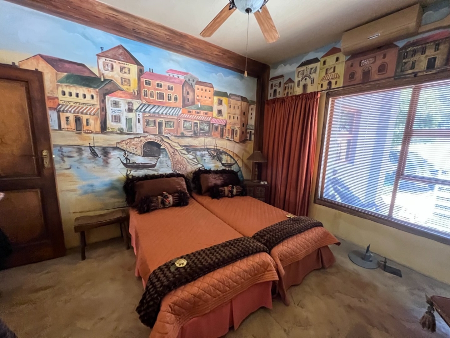 5 Bedroom Property for Sale in Maraldi Estate Free State